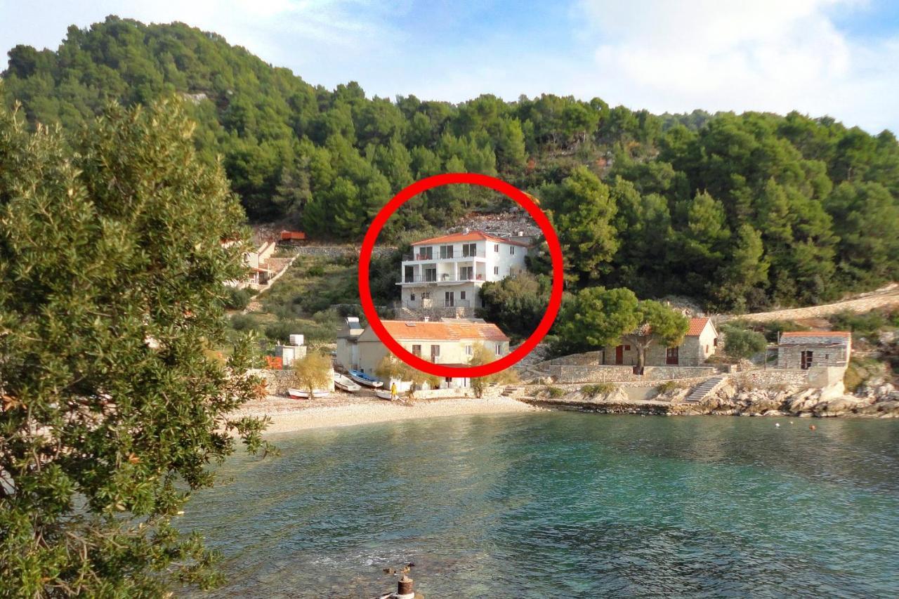 Seaside Secluded Cove Torac, Hvar - 8653 Apartment *